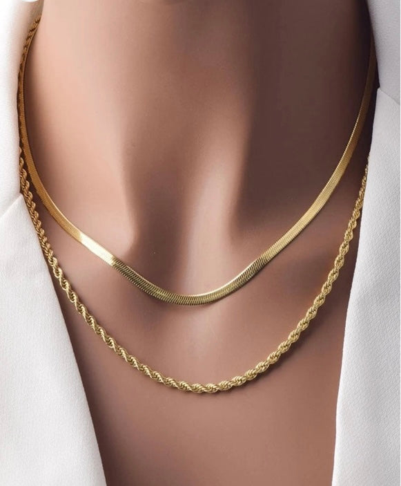Milas & Snake chain