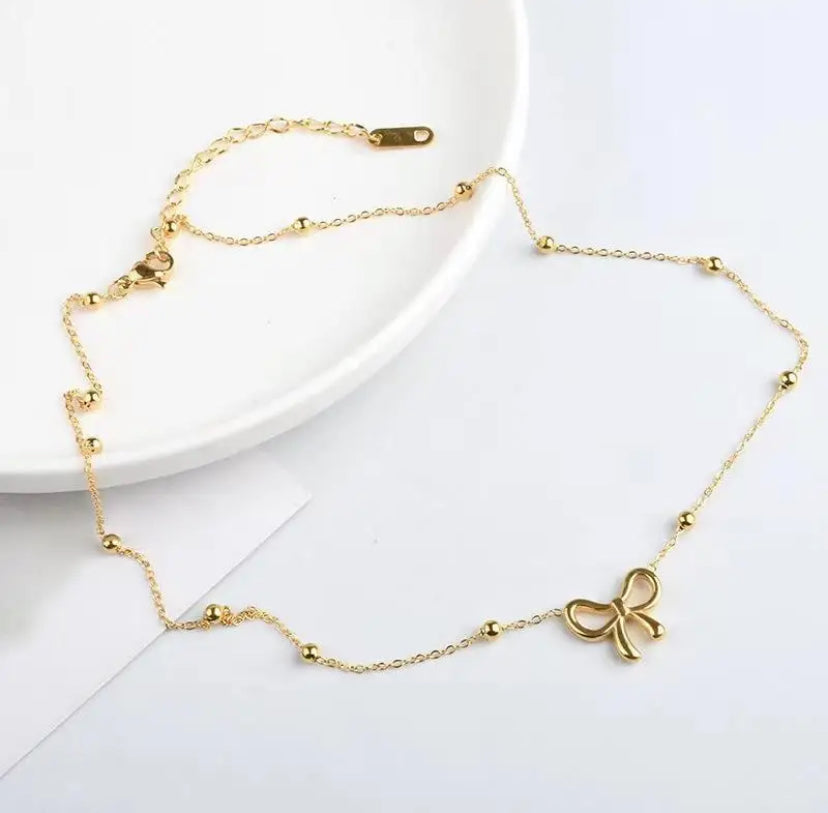 Bow Necklace 18k