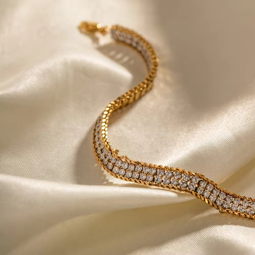 Woven Bracelet 18k