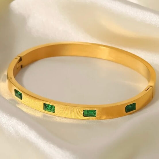 Emerald Bracelet 18k