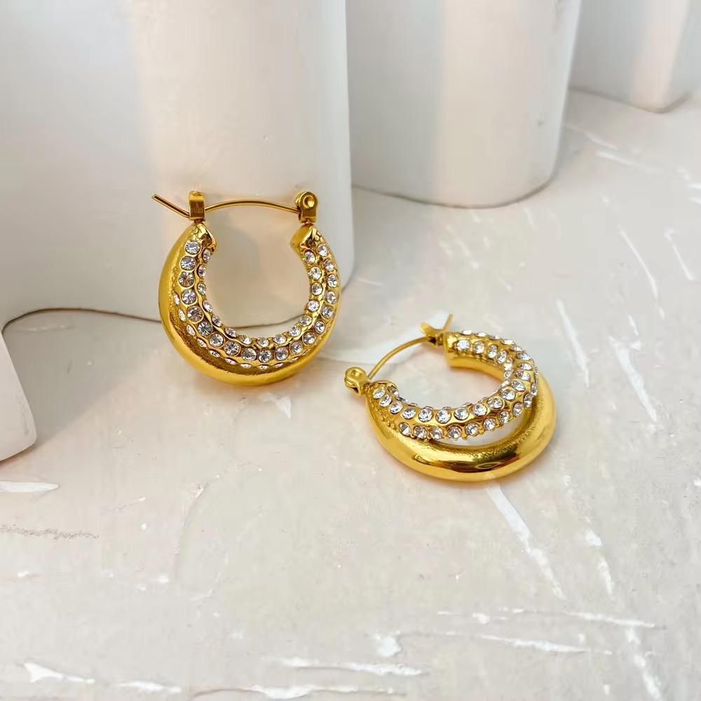 Glossy Hoops