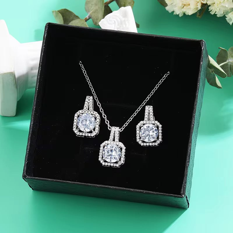 Tiffany Set