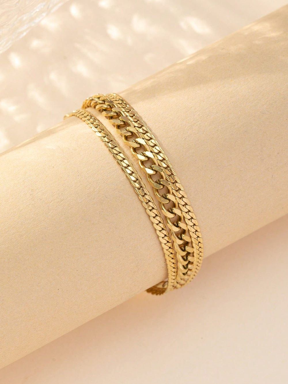 Double curb bracelet