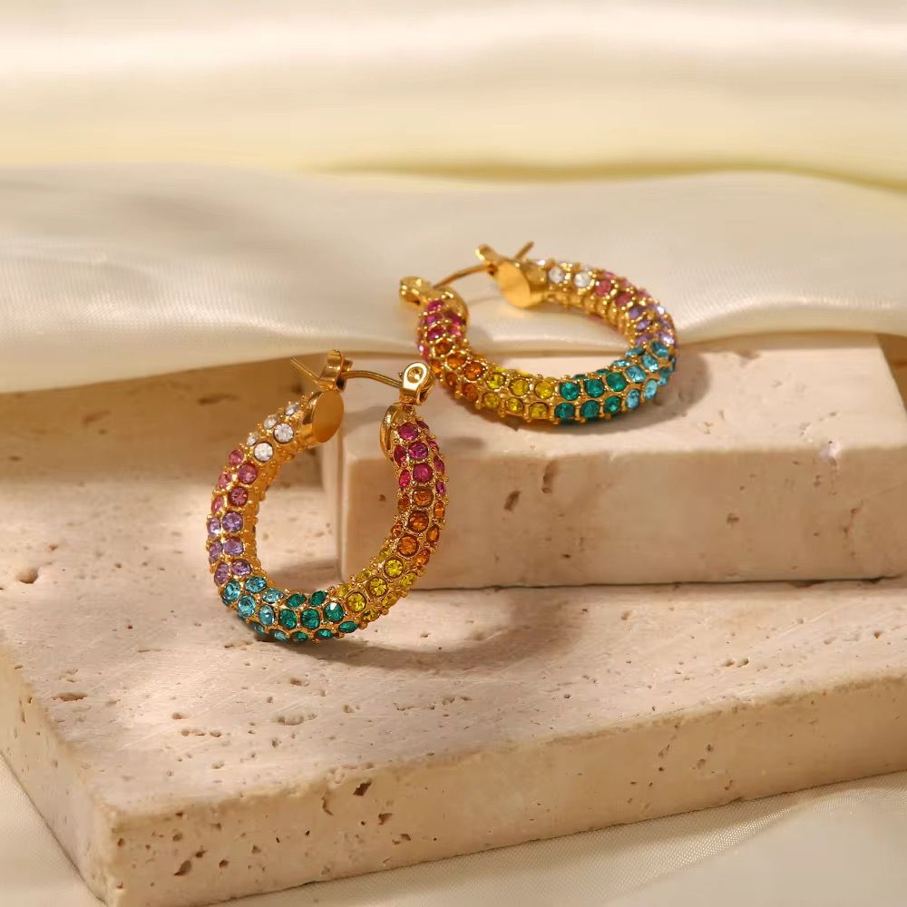 Rainbow Huggies 18k