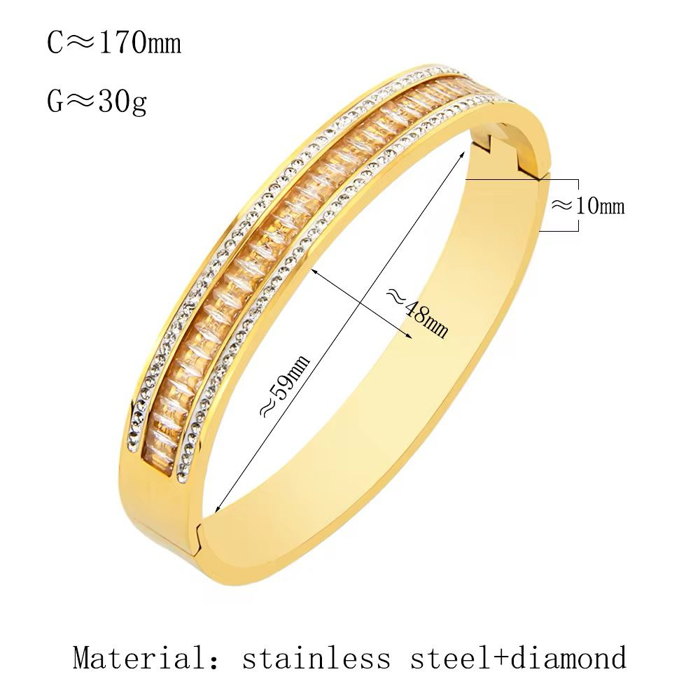 Ibzia Bangle 18k