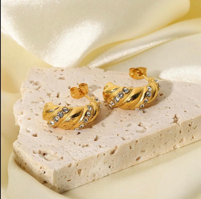 Nia Dome Earrings 18k