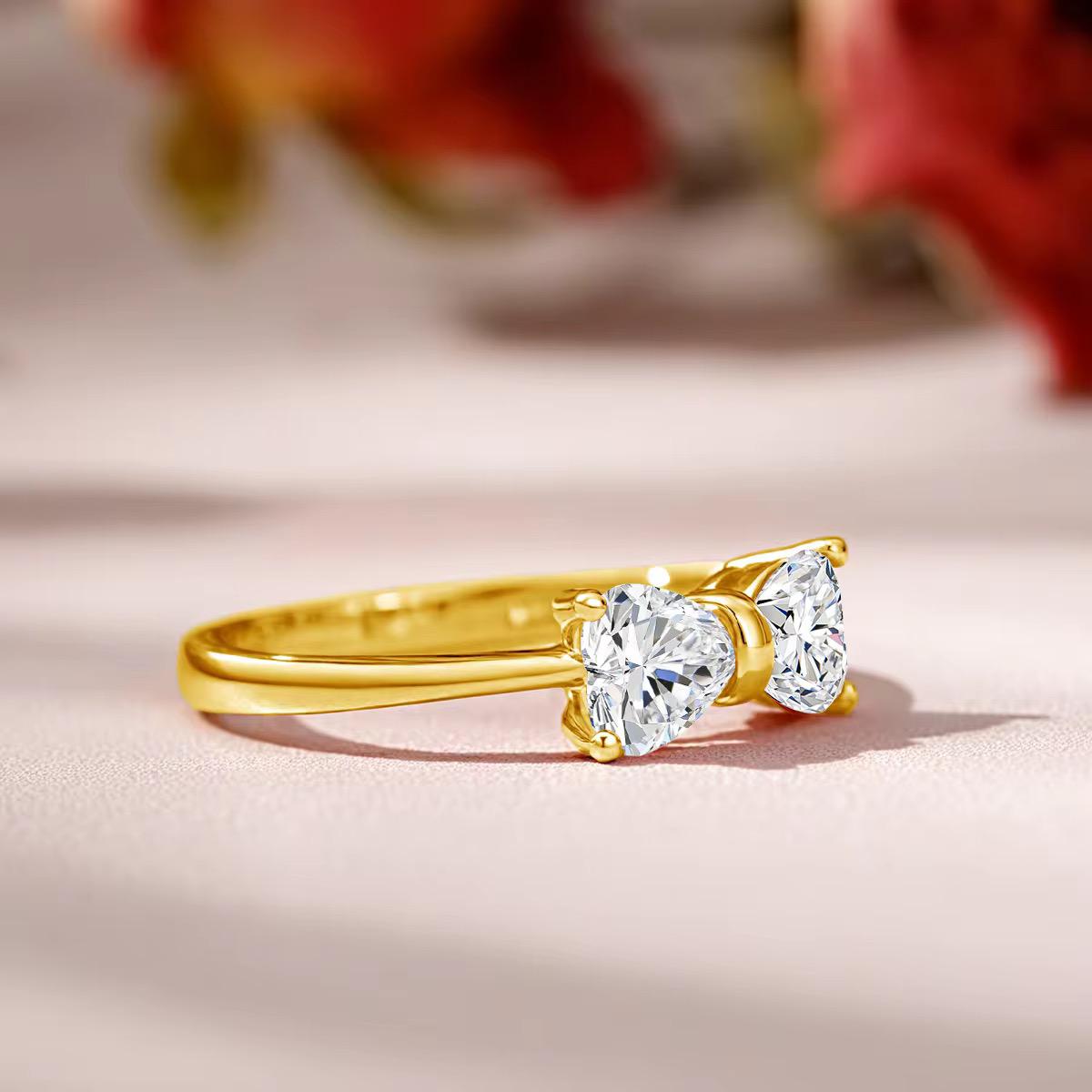 Crystal ribbon ring