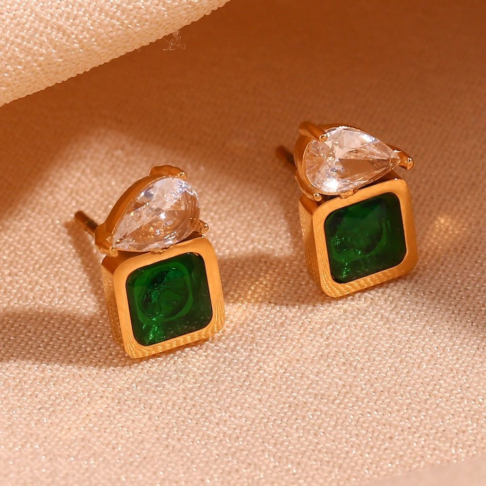 Emerald Cut 21k