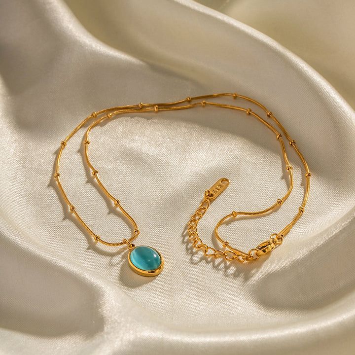 Sapphire pendant