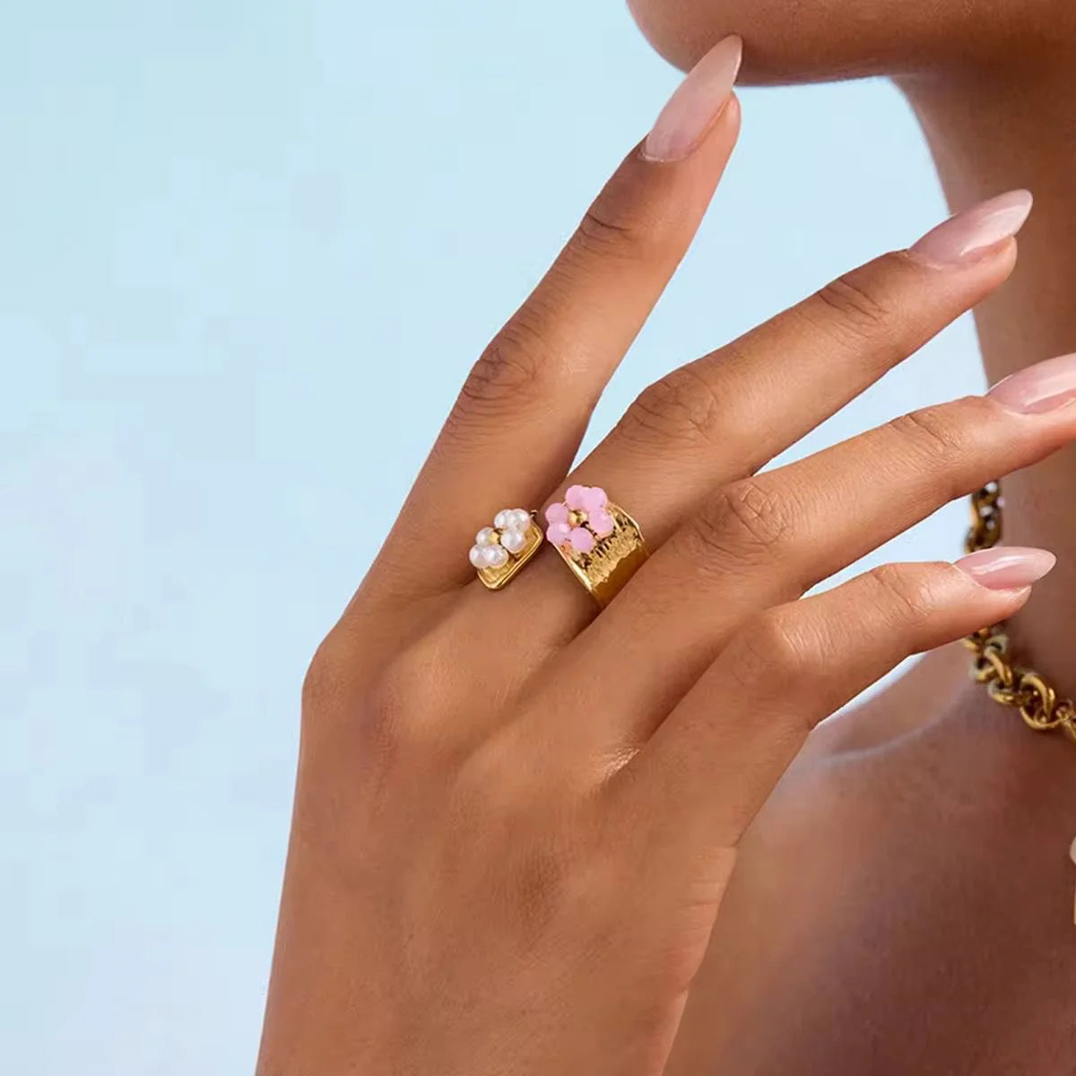 Pearl & pink flower ring