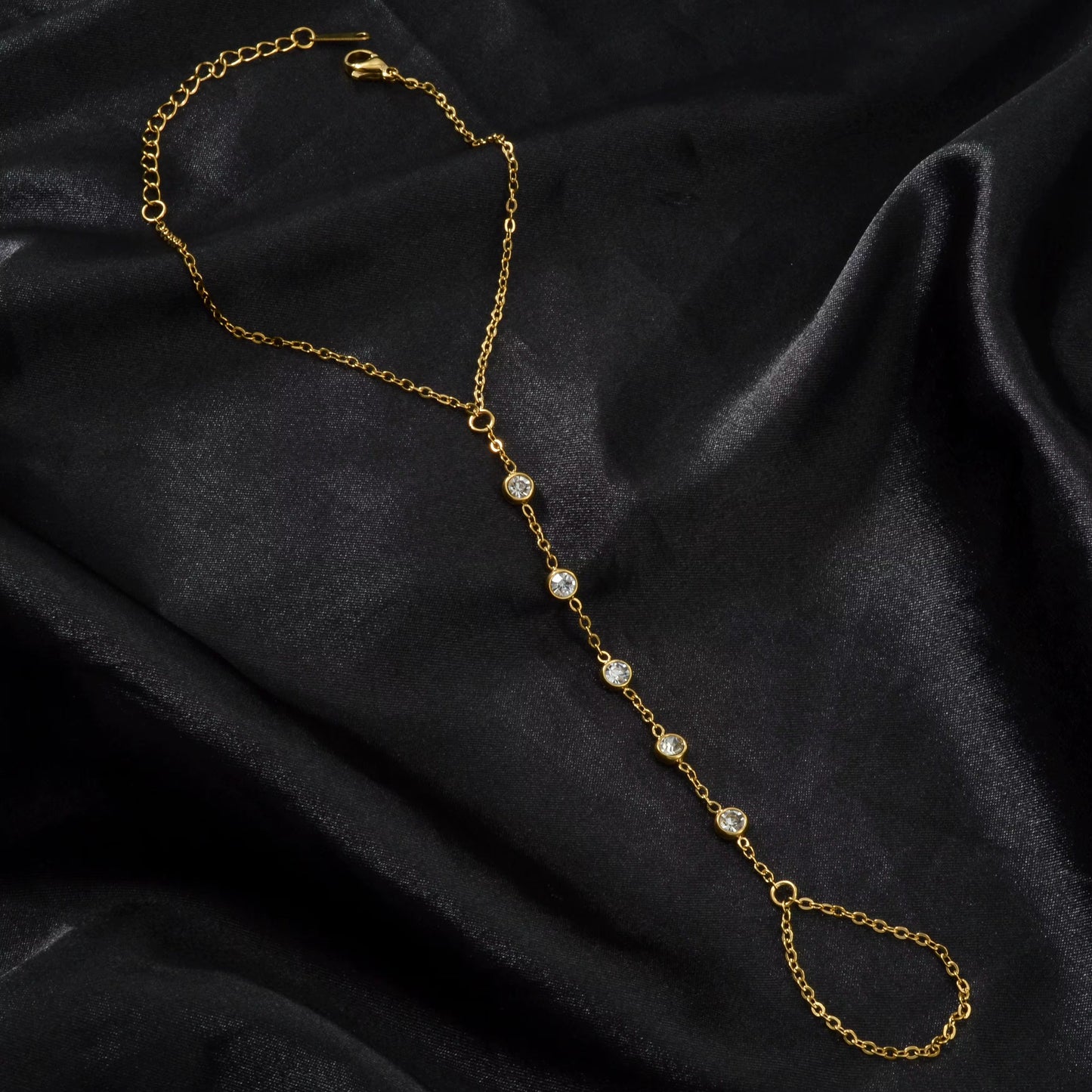 Zaria Hand Chain