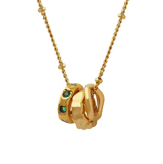 Three ring pendant