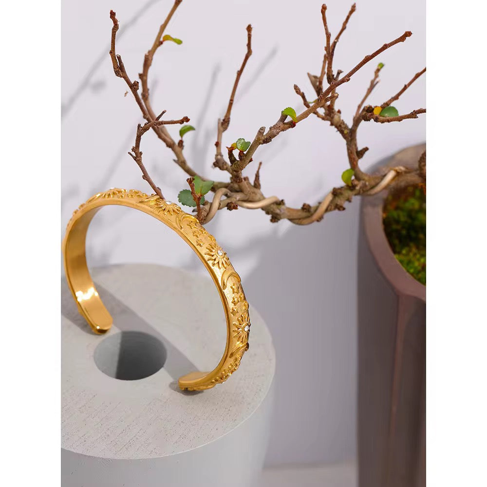 Soluna Bracelet 21k