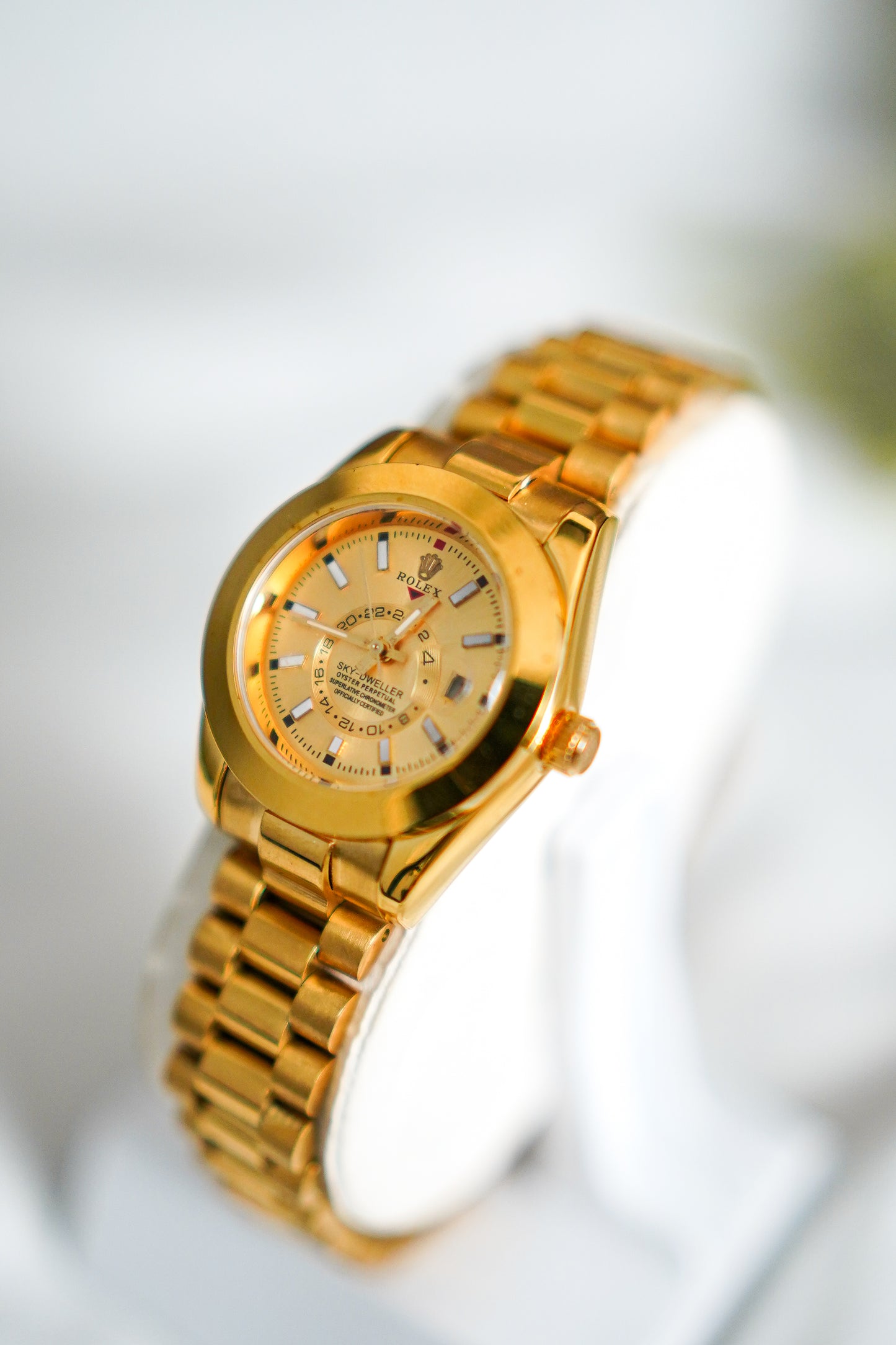 Rolex date just (golden)