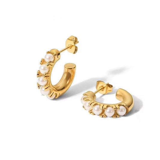 Pearl mini hoops