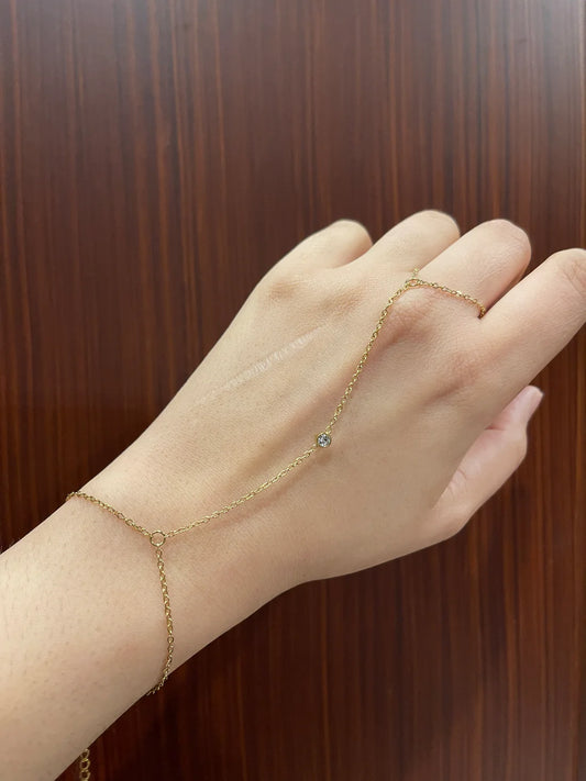 Single stone handchain ring