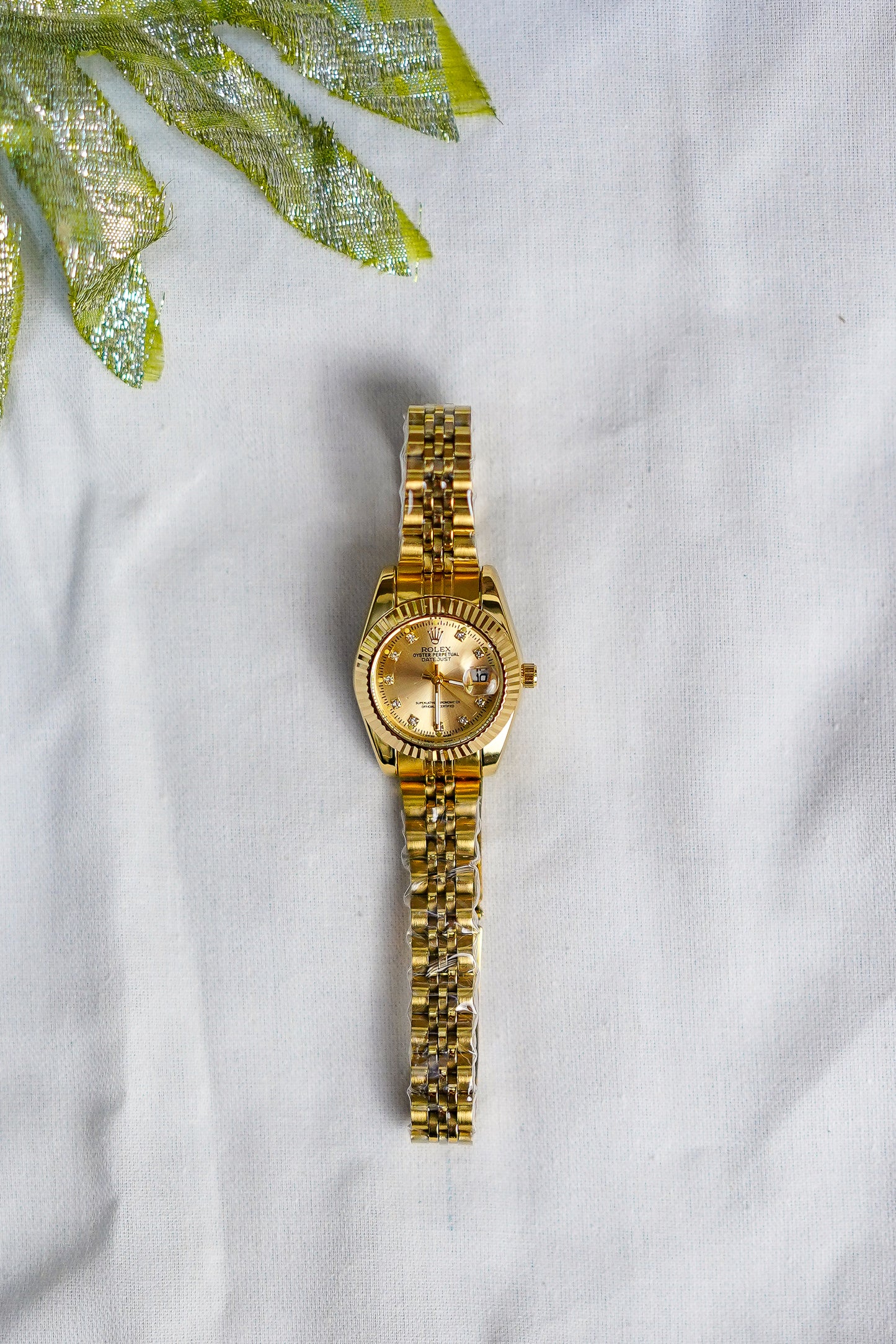 Rolex Date Oyster Golden Dial Woman Watch