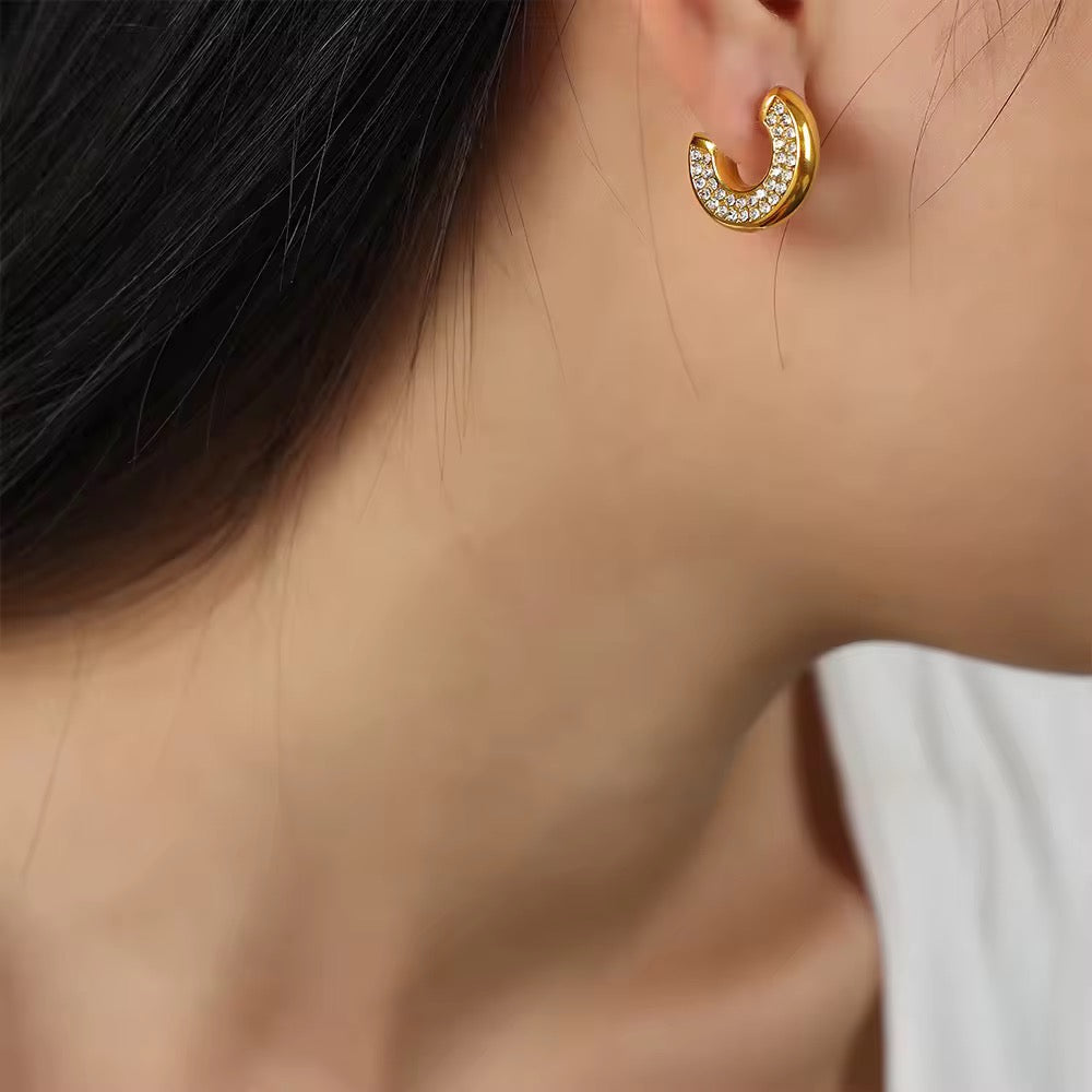 Gio Hoops