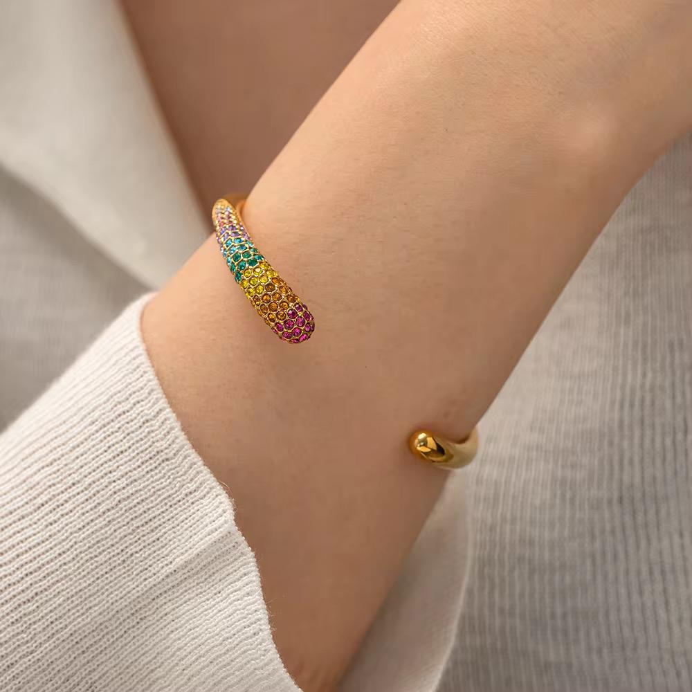 Aurora gloom bangle