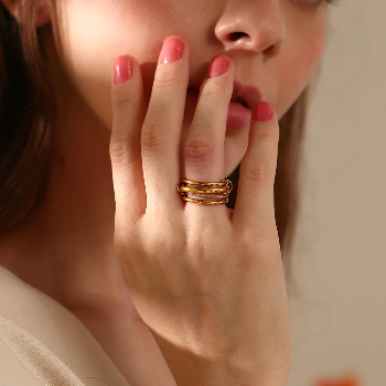Unity ring