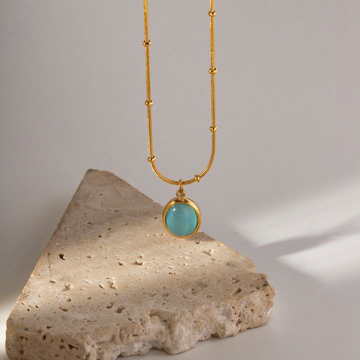 Sapphire pendant